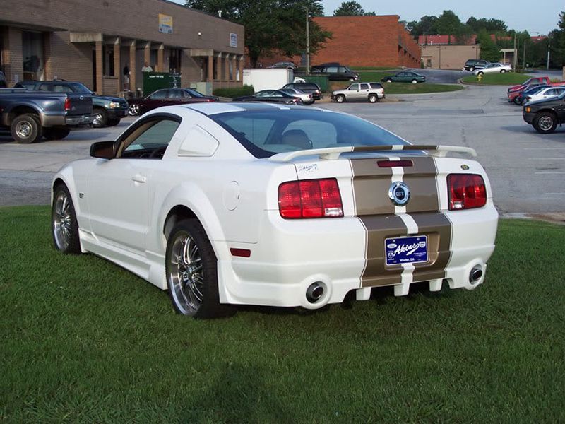 Ford Mustang gt 2006 Bodykits