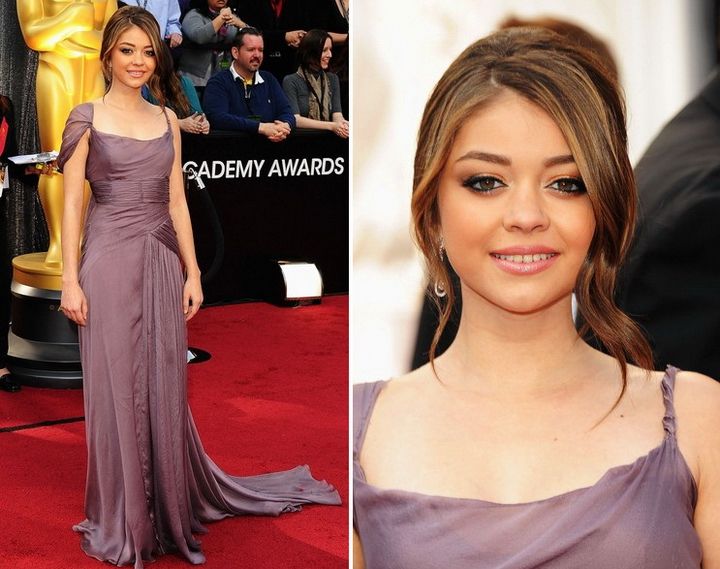 http://i1200.photobucket.com/albums/bb334/skromni_beauty/celebz/sarah-hyland-2.jpg